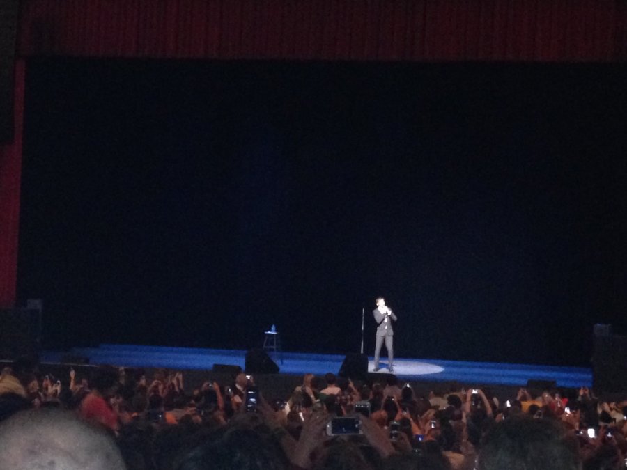 Aziz+Ansari+poses+for+the+audience+to+take+pictures.+The+comedy+show+was+very+successful+and+produced+many+laughs.
