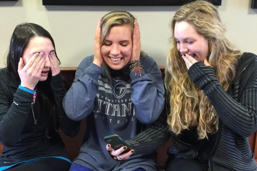 Yik Yak shocks and amuses seniors Maria Kramer, Molly McEwan, and Hannah Dietz. This social media application allows users to anonymously post comments online. 